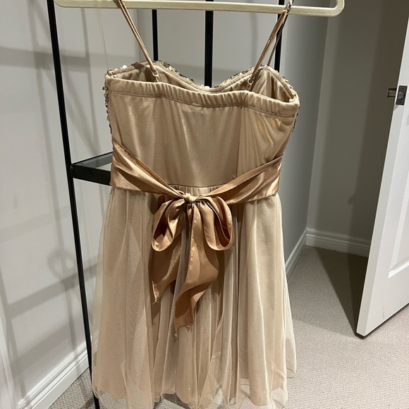 Gold Evening Dress with Sequins and Glittering Tulle skirt - Picture 2 of 5
